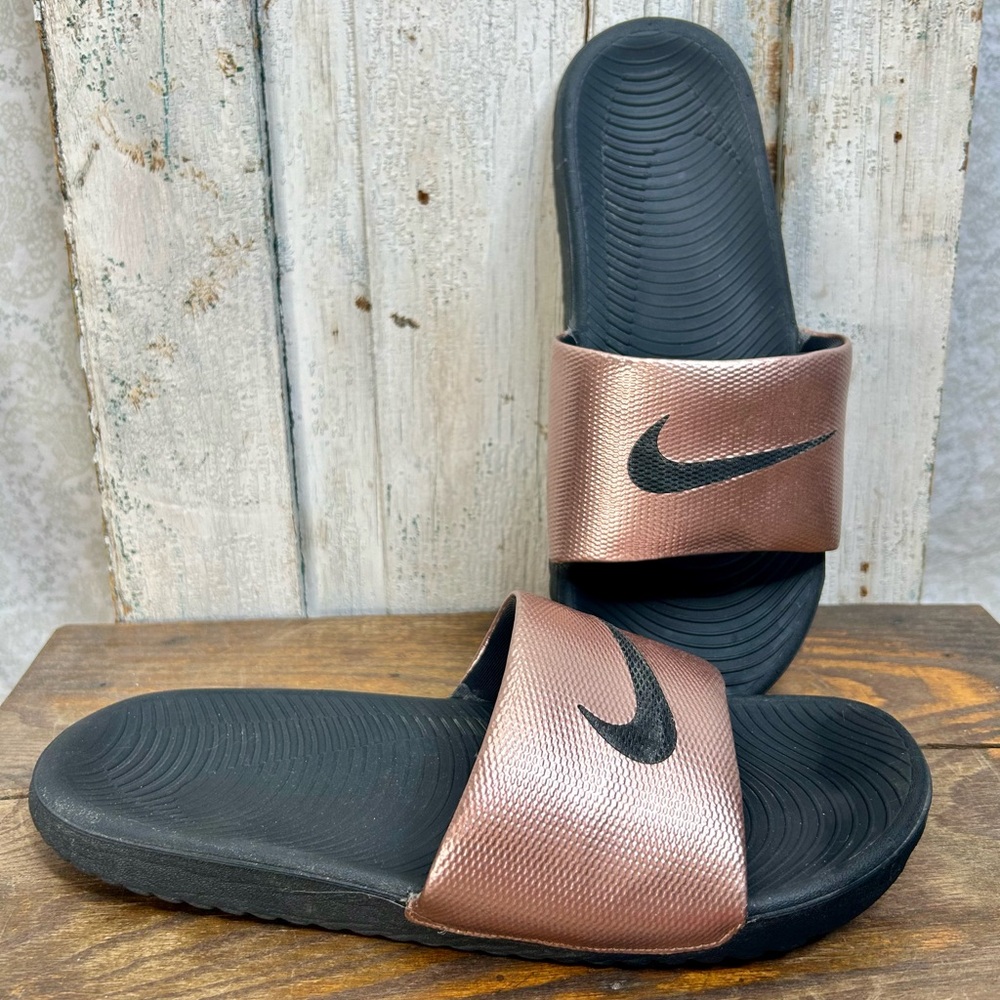 Nike Kawa Signature Rose Gold Slides 💕💕💕Women’s Size 9